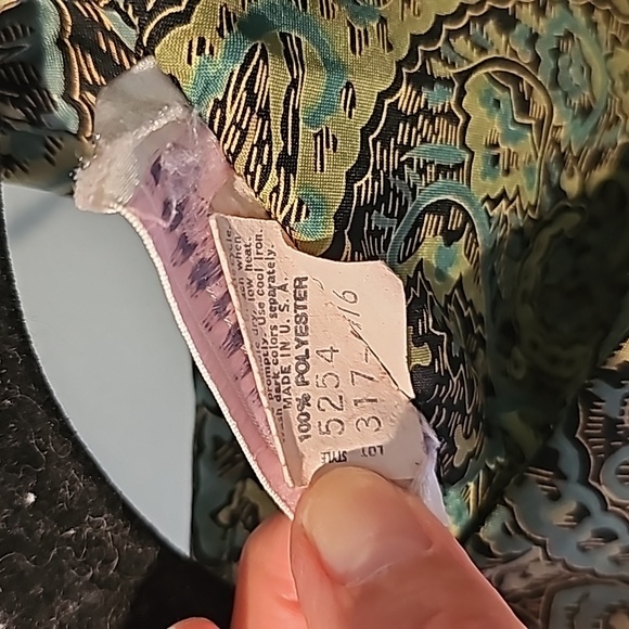 Lady Arrow Women's Wear Vintage Paisley Button Down Long Sleeve Blouse - Picture 4 of 8